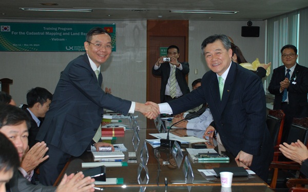 베트남 자원환경부 산하토지행정청 공무원 초청연수2